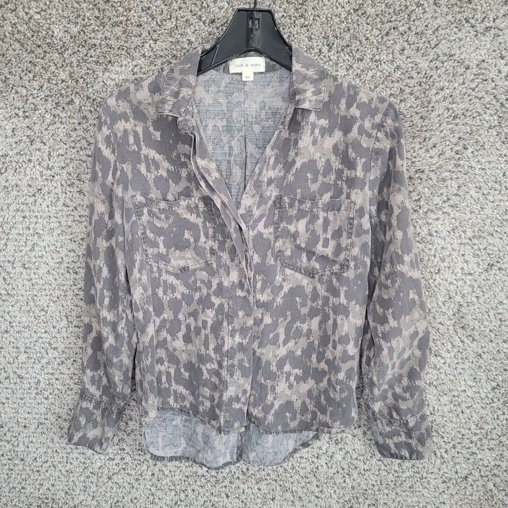 Cloth & Stone Top Womens XS Gray Tencel Button Up Collared Casual Ladies